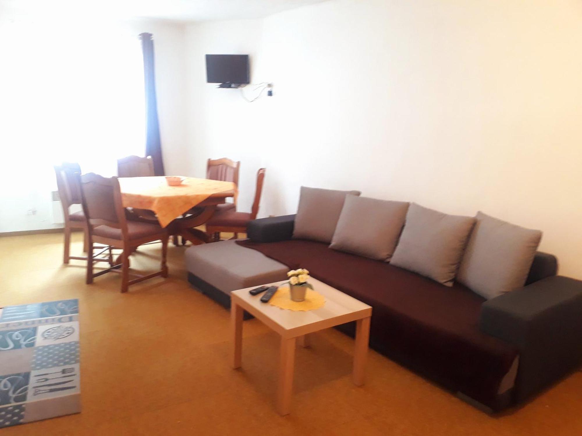 Apartmany קארלשטיין מראה חיצוני תמונה