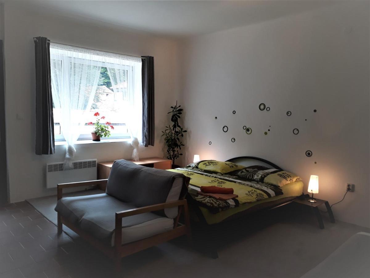 Apartmany קארלשטיין מראה חיצוני תמונה